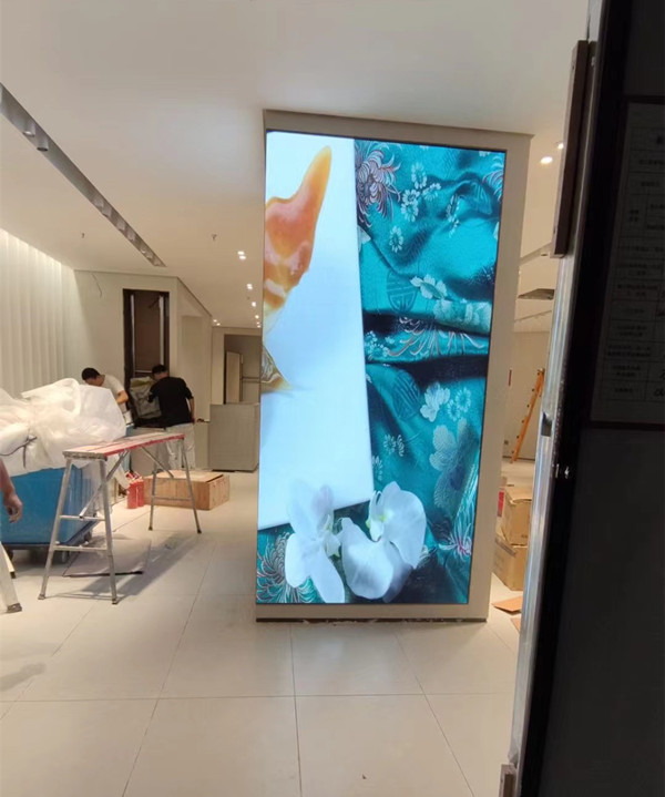 金牛商场门店转角LED显示屏